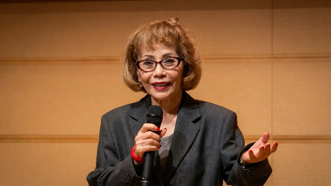 Miho Kawagoe 氏
